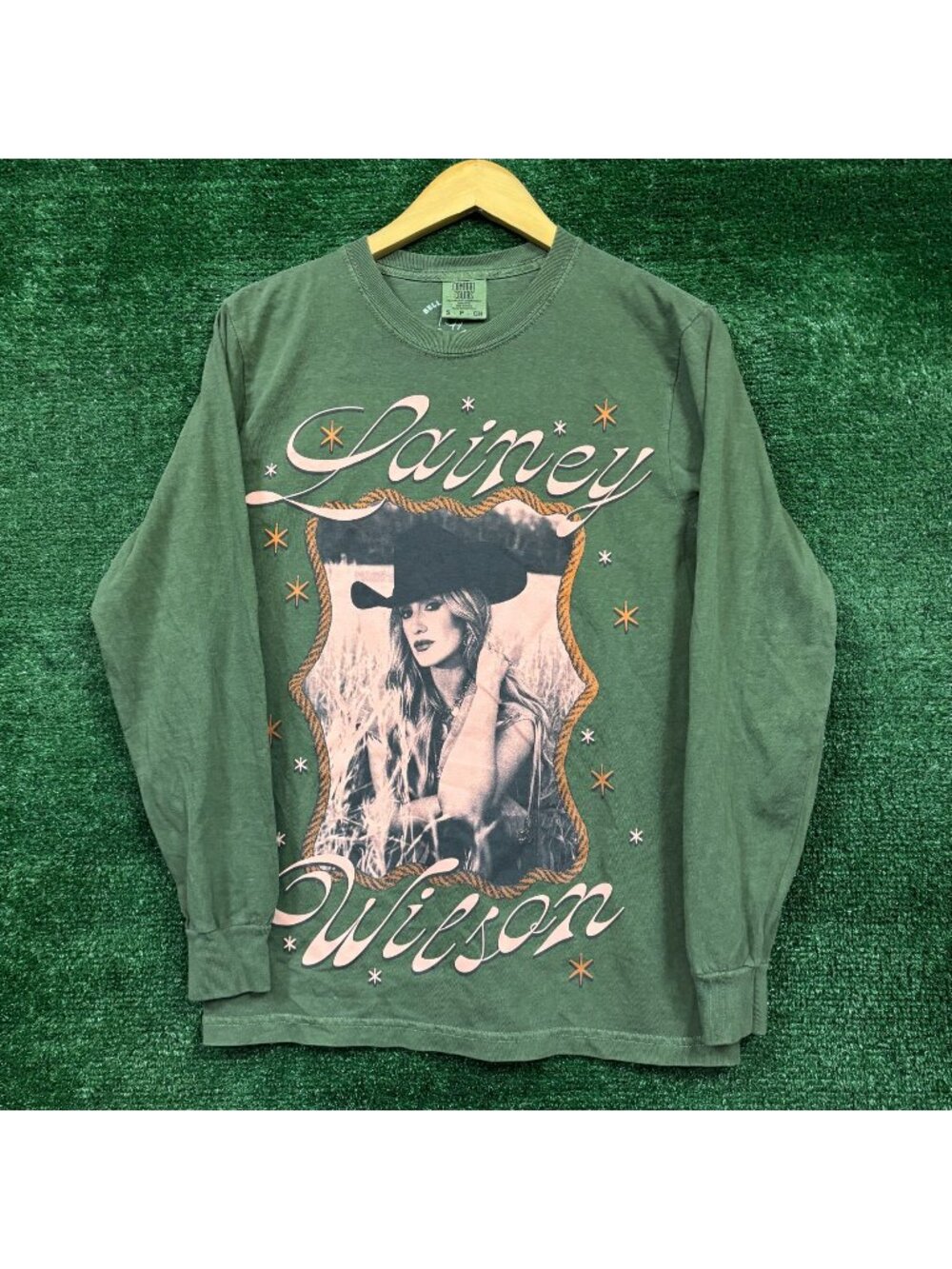 Lainey Wilson Whirlwind World Tour Country  LS Shirt Size Small